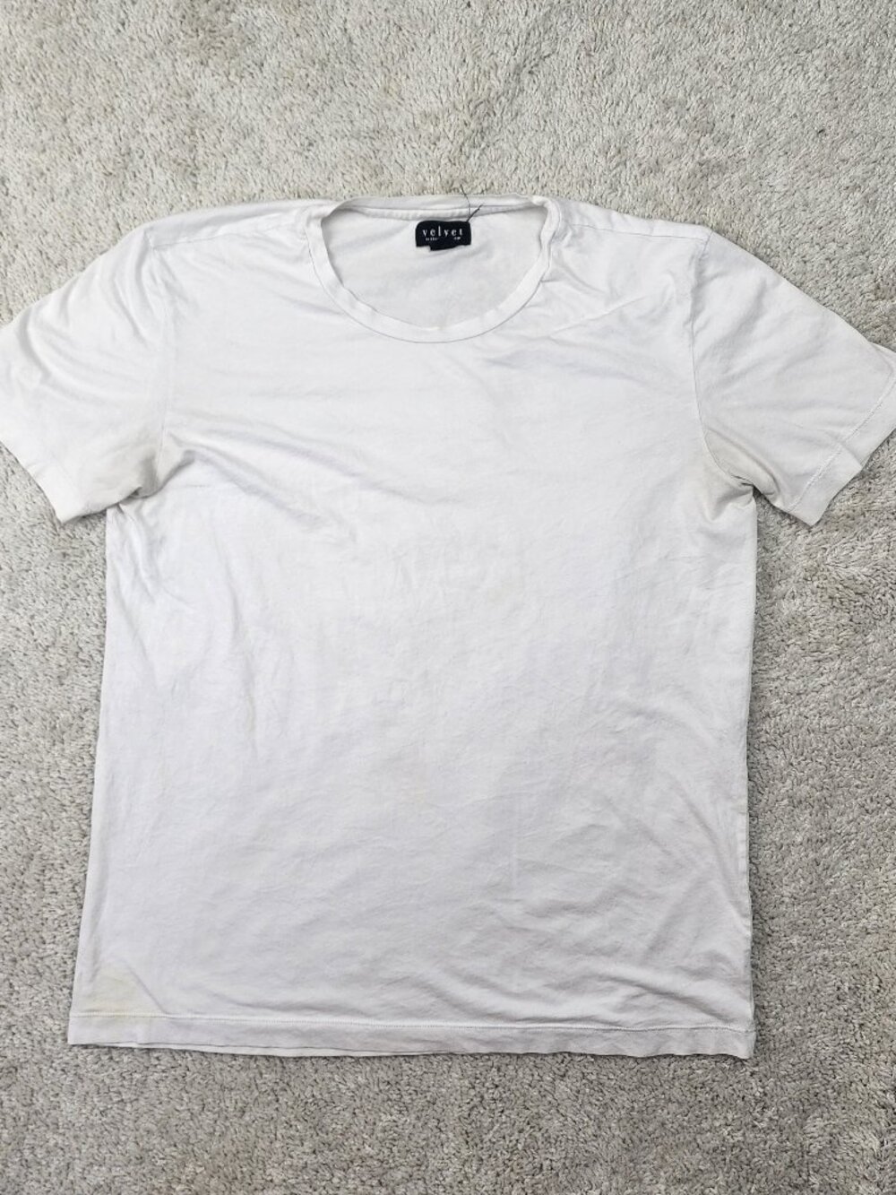 Velvet By Graham And Spencer White T Shirt Men’s Size Large L USA Casual Fit USA